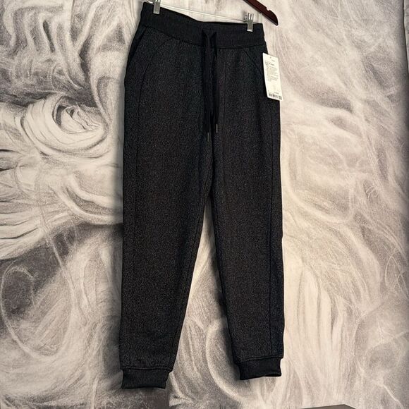 Lululemon NWT Scuba High-Rise Jogger Sparkle Black size 6 - Picture 1 of 6